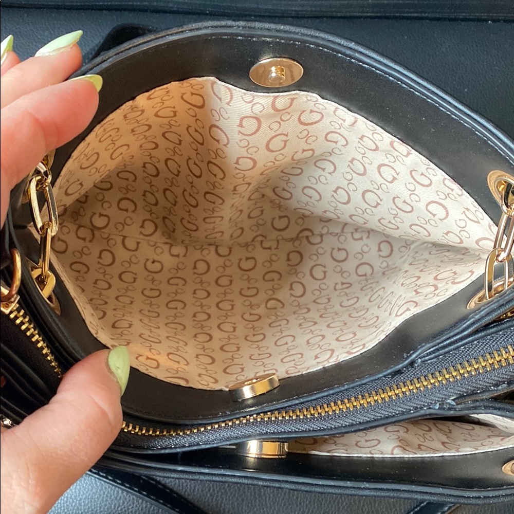 GUESS Black Chain-Accent Crossbody Bag - Picture 5 of 10